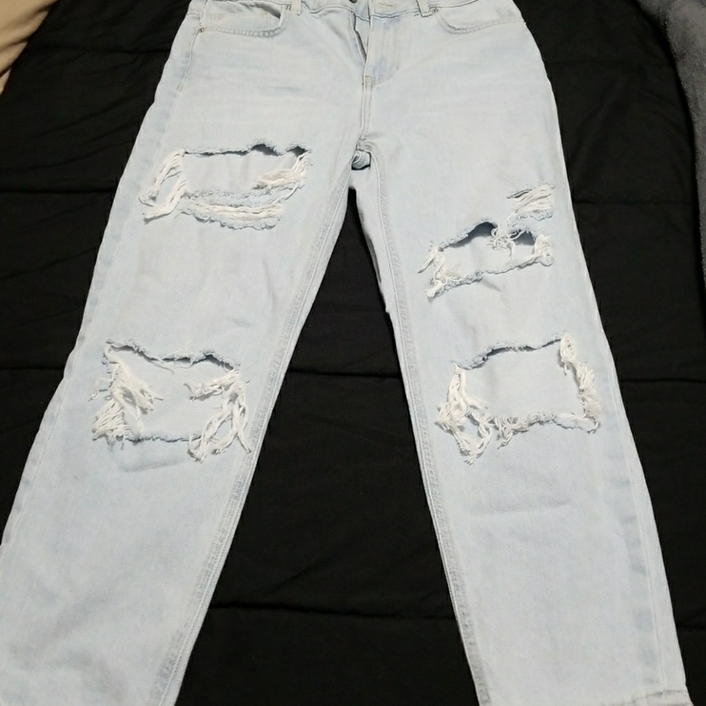Ripped jeans